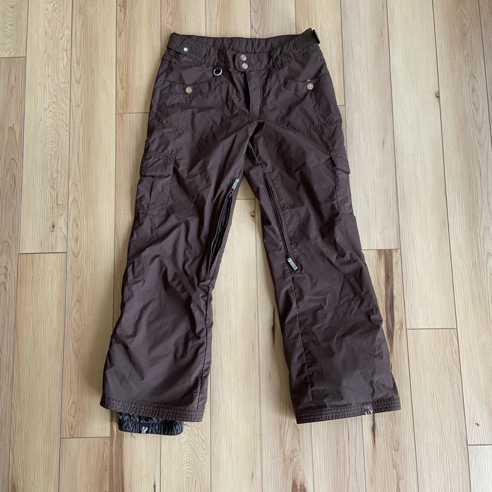 Roxy woman’s snowboard pants